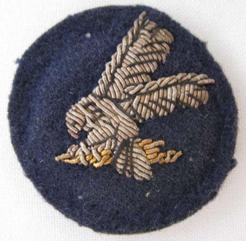 CISKEI AIR WING OFFICERS BULLION EMBROIDERED CAP BADGE