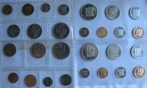 SA UNCIRCULATED MINT SETS,FOLLOWING DATES SOLD TOGETHER:1985,1986& 2X 1987