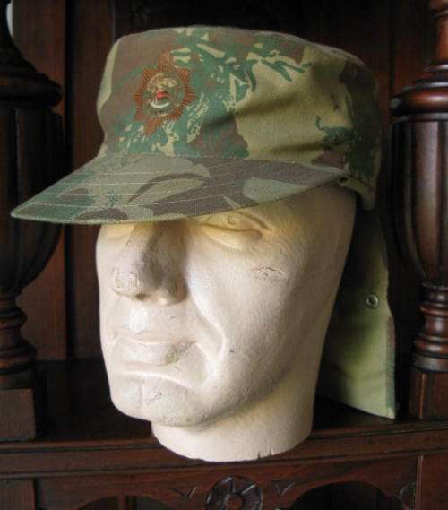 SAP SPECIAL TASK FORCE 2ND PATTERN CAMO FLAP CAP WITH GLO IN DARK INSIDE LINING-SIZE 56-VERY GOOD CO