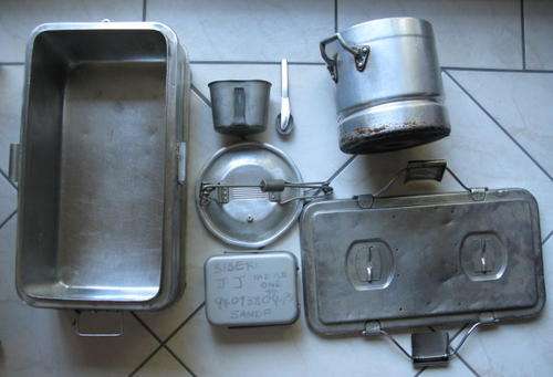 SADF BORDER WAR PERIOD FIELD KITCHEN EQUIPMENT ETC.