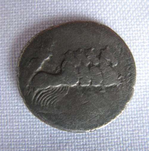 ROMAN REPUBLIC-DENORIUIS 150 BC- AUTHENTIC