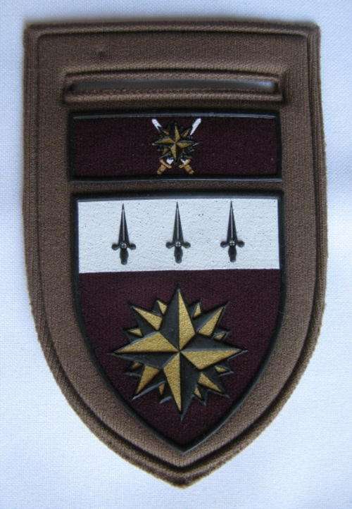 RECCE-5 SPECIAL FORCES REGIMENT WITH SPECIAL FORCES BRIGADE HIGHER FORMATION BAR-TUPPER FLASH-1 PIN