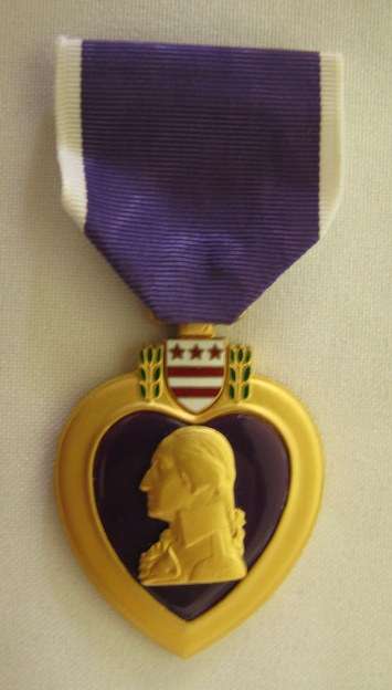 US PURPLE HEART MEDAL-FULL SIZE-ORIGINAL