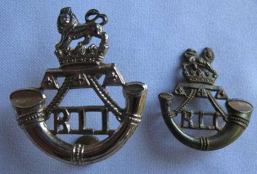 RAND LIGHT INFANTRY CAP & COLLAR BADGE-WORN 1913-1950-LUGS & PINS INTACT