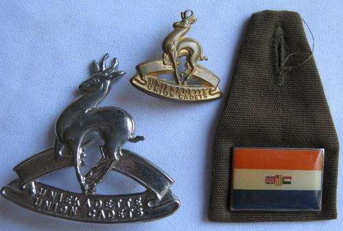 UNIE KADETTE CAP + COLLAR + FOB BADGE-PINS + LUGS COMPLETE
