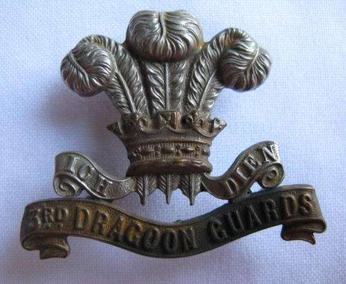 3RD DRAGOON GUARDS CAP BADGE 1889-1922-3 LUGS