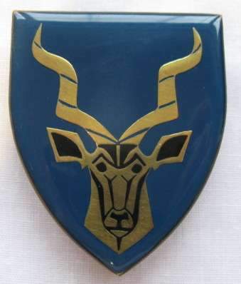 SHOULDER FLASH - REGT. CHRISTIAAN BEYERS - BLACK EARS TYPE - 3 PINS - ORIGINAL
