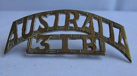 WW1 AUSTRALIA 3 I B TITLE - LUGS INTACT