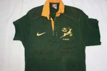 SPRINGBOK RUGBY JERSEY WITH 15 ORIGINAL SIGNIATURES - TO NAME 3 : CORNE KRIGE / JOHN SMIT AND NAKA D