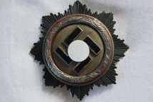 GERMAN CROSS IN SILVER 1941 WITH CERTIFICATE (DEUTSCHES KREVZES) REPRODUCTION
