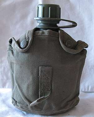 SADF BORDER WAR PERIOD WATER BOTTLE IN COMPLETE CONDITION WITH FIRE BUCKET
