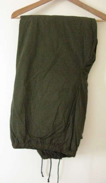 RECCE SPECIAL ISSUE WATERPROOF TROUSERS - LIGHT WEIGHT CANVAS TYPE MATERIAL - MOSTLY USED FOR URBAN