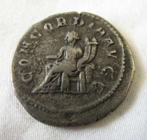 SILVER ROMAN COIN - OTA CILIA SEVERN 244 - 249 AD - DIAMETER 22MM - GUARANTEED AUTHENTIC