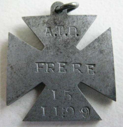 BOER WAR MALTESE CROSS - A.T.D. - FRERE - 15/11/99 - MEASURES 25 X 25MM - WHITE METAL