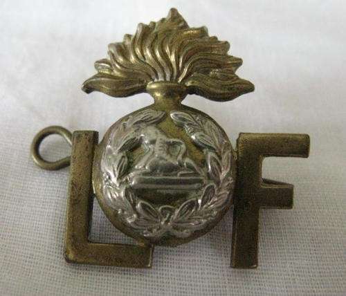 WW1 LANCASHIRE FUSILIERS OFFICERS SHOULDER TITLE - 2 LUGS