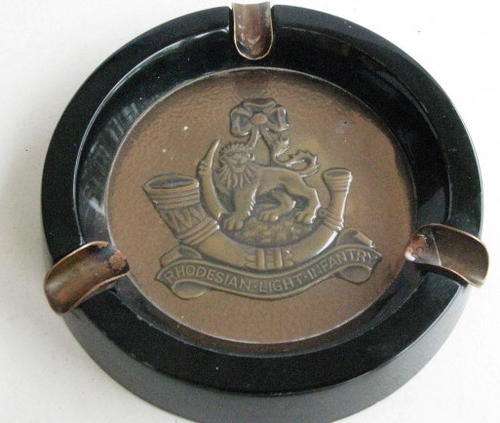 RHODESIAN LIGHT INFANTRY ASHTRAY - DIAMETER 15CM