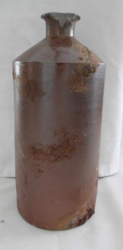 VINTAGE STONEWARE BOTTLE FROM THE LATE 1800'S - HEIGHT 23,5CM X DIAMETER 10CM - STAMP NEAR THE BASE