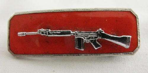 SA ARMY SHARP SHOOTER QUALIFICATION BADGE 2 PIEC - ENAMEL BACKING - 2 PINS
