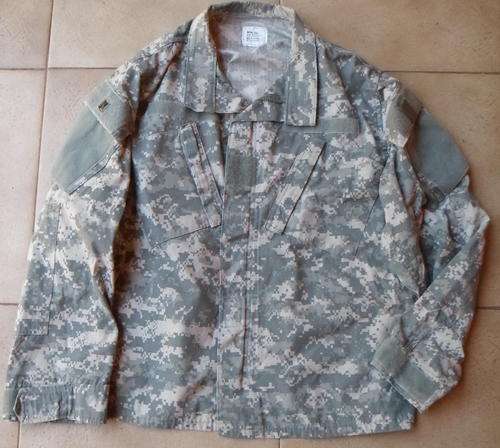 US ARMY ACU IN THE UNIVERSAL CAMO PATTERN-ORIGINAL MILITARY ISSUE JACKET-SIZE MEDIUM SHORT-WITH EXAC