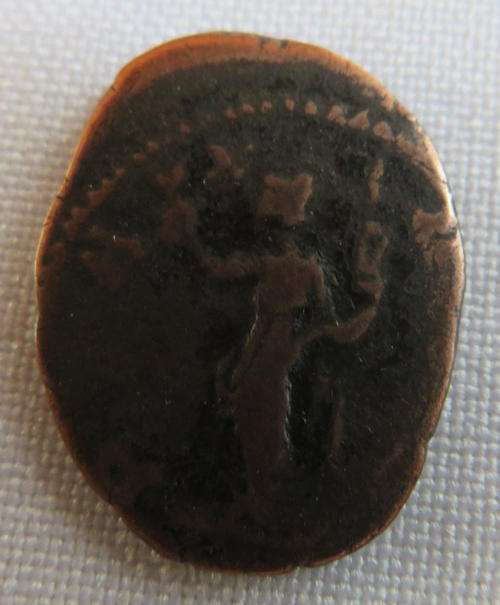 BRONZE ROMAN COIN-TETRICUS 1 -270-273 AD -DIAMETER 21MM- AUTHENTIC