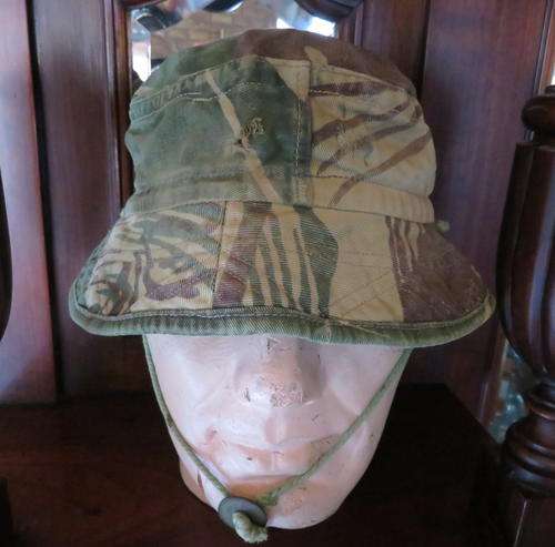 ORIGINAL RHODESIAN CAMO BUSH HAT SIZE 55-WORN BUT GOOD CONDITION