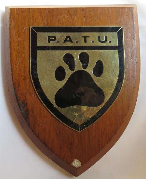 RHODESIAN PATU PLAQUE