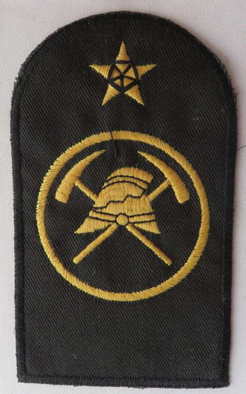 SA NAVY FIRE BRIGADE 1ST CLASS TRADE BADGE