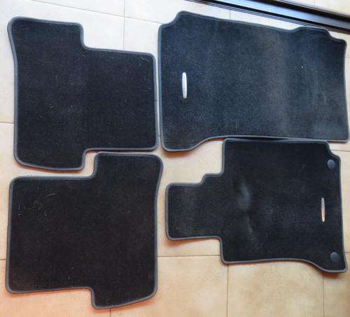 COMPLETE SET OF MERCEDES C-CLASS CAR CARPETS-GOOD CONDITION