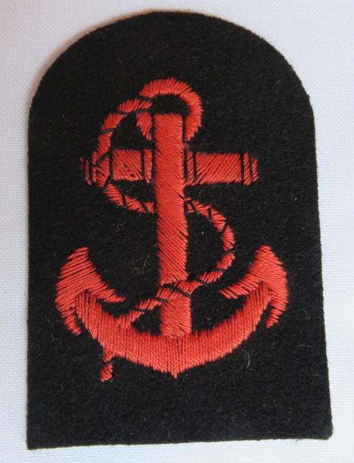 SA NAVY LEADING SEAMAN,RED COTTON EMBROIDERED FOR WINTER UNIFORM WORKING DRESS RANK BADGE-1961-2003