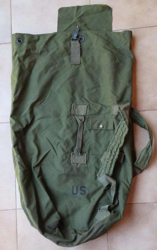US ARMY DUFFLE BAG