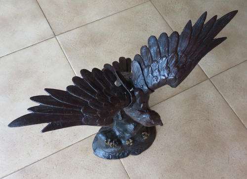 CAST IRON EAGLE-FRENCH-CIRCA 1970'S-HEIGHT 41CM-WING SPAN 42,5CM-BASE MEASURES 21X15CM-WEIGHT 4,1KG