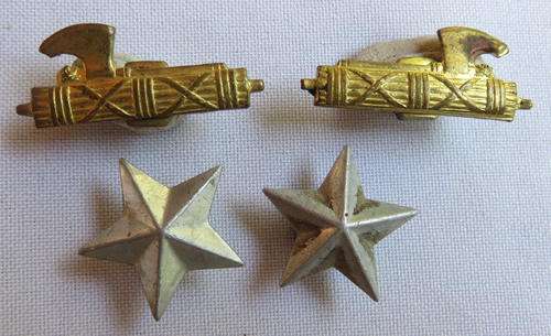 WW2 ITALIAN RANKS + TWO X FASCIST TITLES-MEASURES 32MM