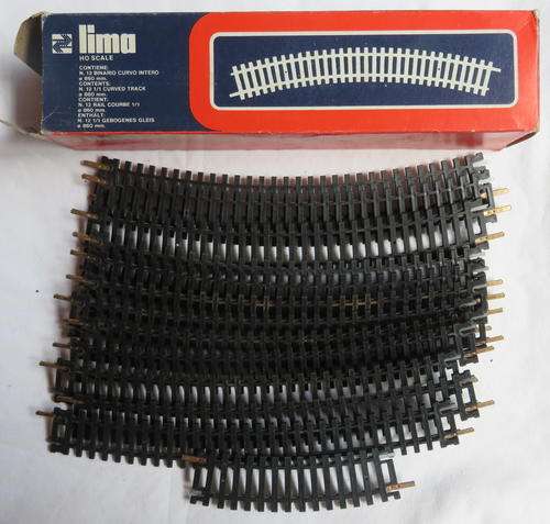 LIMA HO 3011 CURVED TRACK 30Â° -DIAMETER 862MM-12 PIECES IN BOX