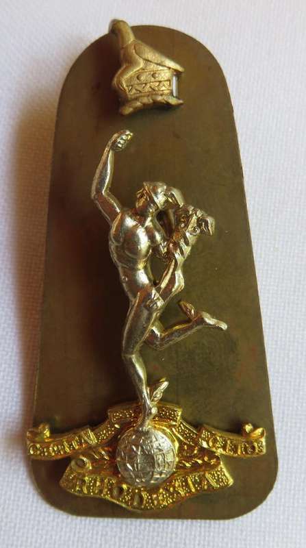 RHODESIAN SIGNALS CAP BADGE-WORN 1970'S-80'S-LUGS COMPLETE