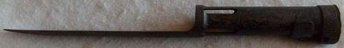 NO.660 - S.A.D.F. R1 BAYONET - NUMBERED 284968 SOLD WITHOUT SCABBARD.