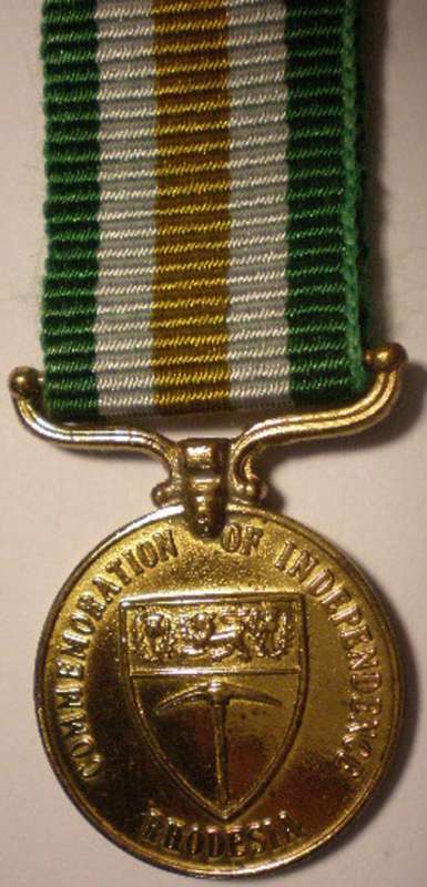 NO. 1123)  MINIATURE - INDEPENDANCE COMMEMORATIVE DECORATION (I.C.D)