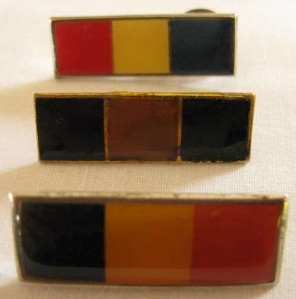 NO. 2892)  S.A.D.F. BERET BARS SOLD TOGETHER.  THE FOLLOWING:
