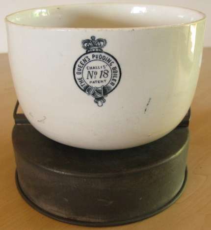 NO. 4407)  BOER WAR - VICTORIAN OFFICERS COOK POT - THE QUEENS PUDDING BOILDER - CHALLIS NO. 18 POT.