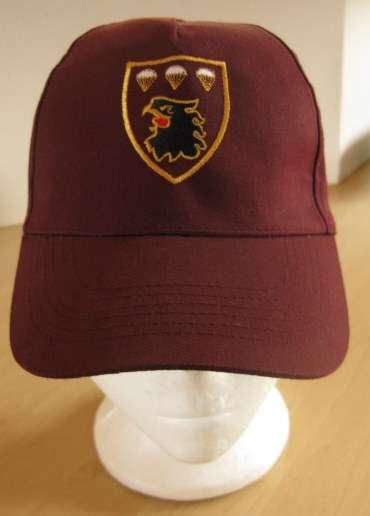 NO. 6214)  3 PARA BATTALION CAP - MODERN - SIZE ADJUSTABLE.