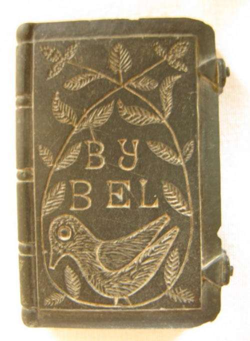 NO. 4781)  BOER WAR - A CARVED STONE BIBLE WITH THE INSCRIPTION GDAGTIS VAN IRENE 1901 & BYBEL ON