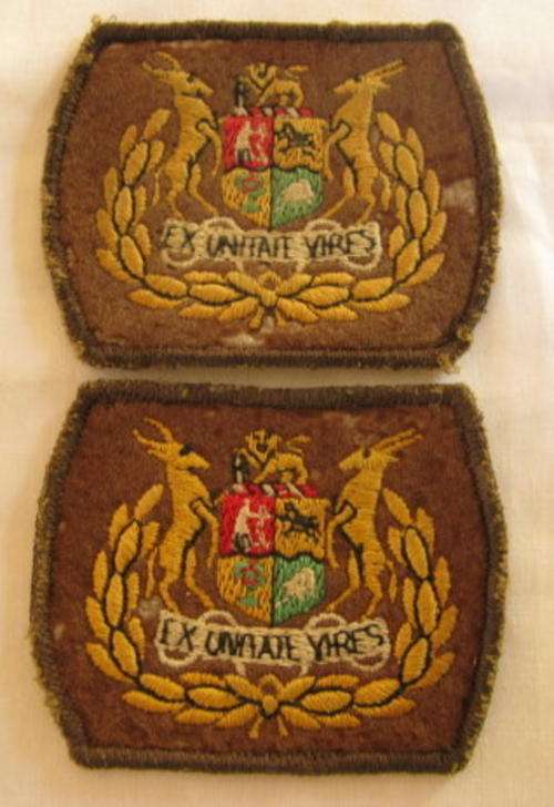NO. 5248)  SERGEANT MAJOR CLASS 1 CLOTH RANK INISIGNIA X2.  WORN 1970'S-2002.