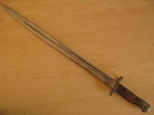 1907 PATTERN BAYONET MADE BY WILKINSON SWORD COMPANY IN 1915.