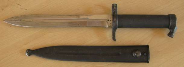 SWEDEN MODEL 1896 KNIFE BAYONET.  EJEAB WITH A CROWN & ANCHOR MARKING ON THE RICASSO.