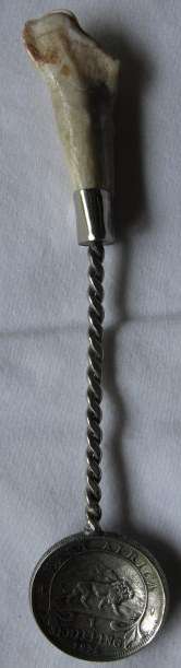 GERMAN EAST AFRICA 1952 SHILLING TEASPOON WITH SILVER STEM & LIONS TOOTH TOP.