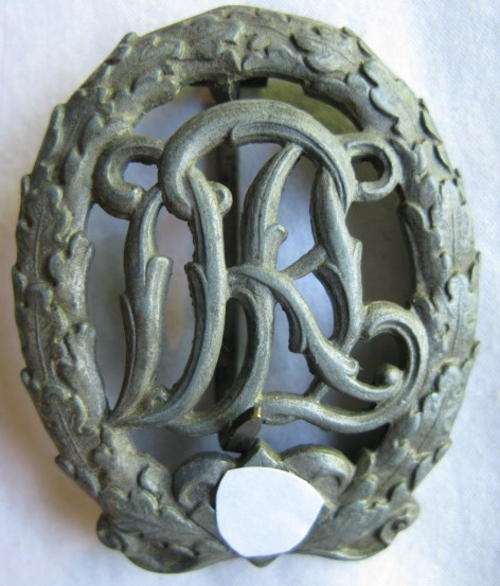 GERMAN WW2 D.R.L. SPORTS BADGE SQUARE PIN.  MAKER MARL: ERNST MULLER PFORZHEIM