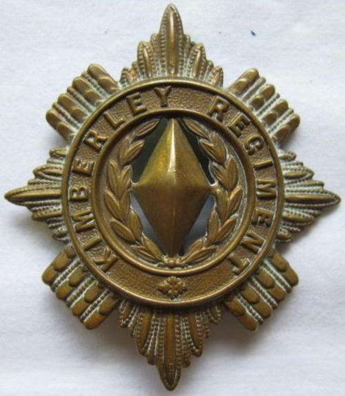 KIMBERLEY REGT. CAP BADGE WORN 1939-1960'S.  COMPLETE WITH STICK-PIN.