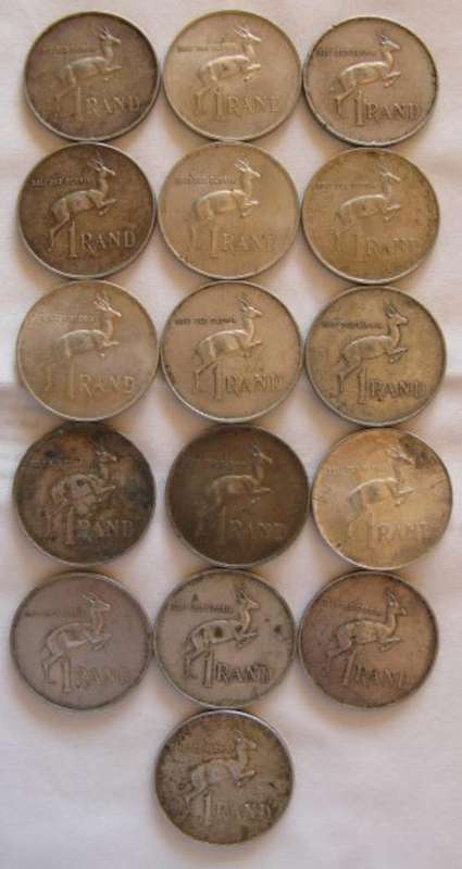 SILVER R1 COINS. 16 IN TOTAL. WEIGHT 240GRAM. 80% SILVER CONTENT.