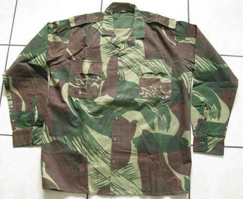RHODESIAN CAMO LONG SLEEVE SHIRT - SIZE LARGE.  ORIGINAL LABELLED PARAMOUNT.  SIZE LABEL 17