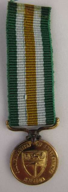 RHODESIA INDEPENDENCE COMMEMORATIVE DECORATION - MINIATURE.