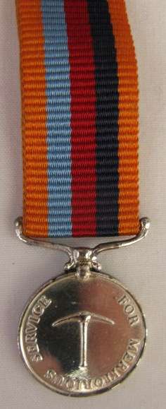 RHODESIA - MEDAL FOR MERITORIOUS SERVICE (MILITARY DIVISION) MINIATURE.